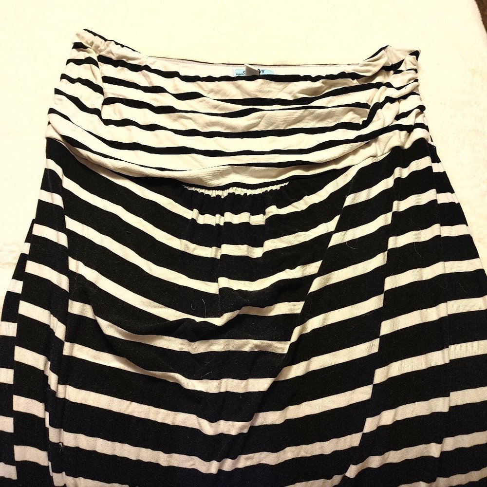 Strapless Maternity Dress